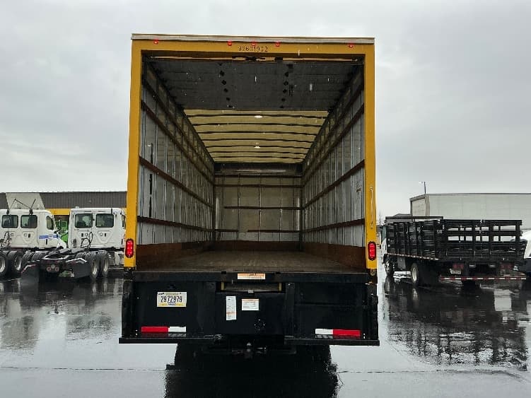 2021 International MV in Sacramento, CA — photo 8