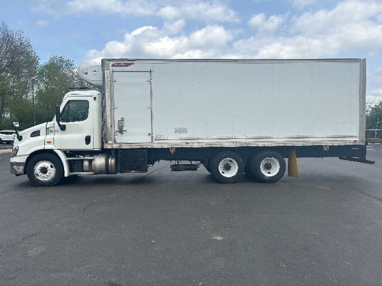 2018 Freightliner in Indianapolis, IN — photo 4