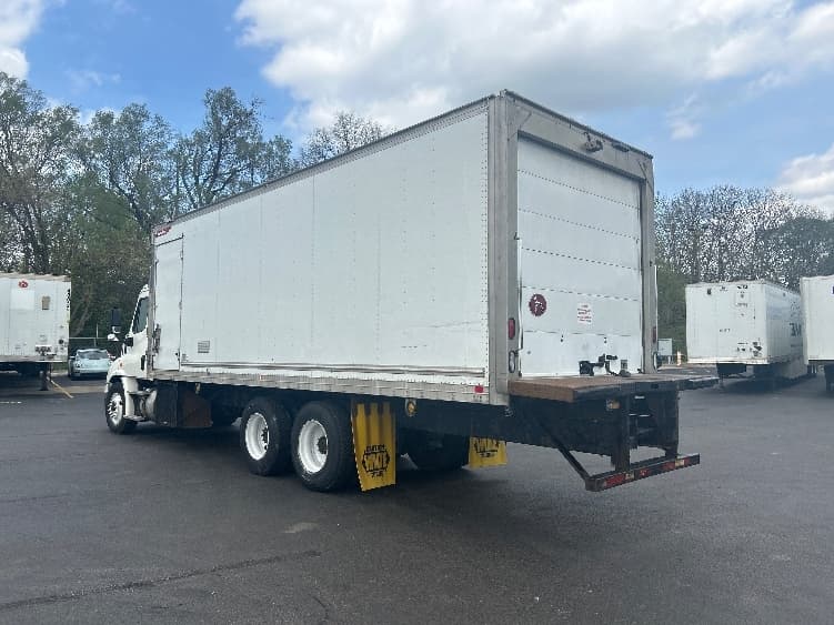 2018 Freightliner in Indianapolis, IN — photo 6