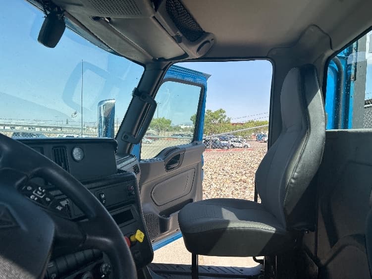 2019 International RH in El Paso, TX — photo 10