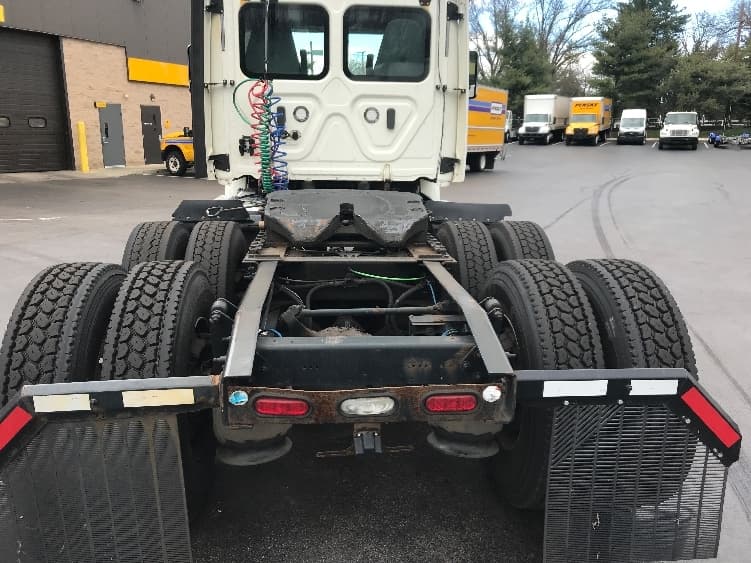 2018 Freightliner Cascadia in Dayton, NJ — photo 6