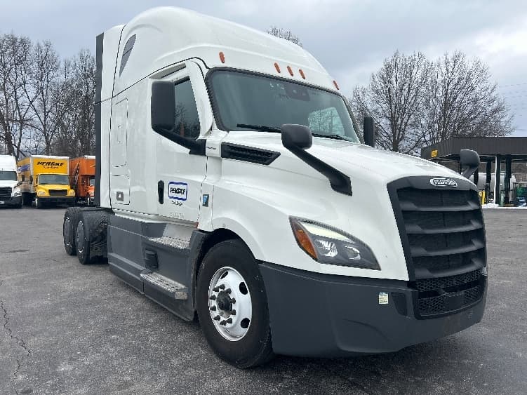 2023 Freightliner