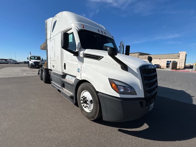 2023 Freightliner