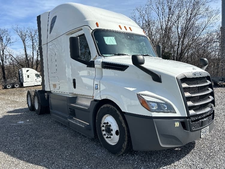 2023 Freightliner