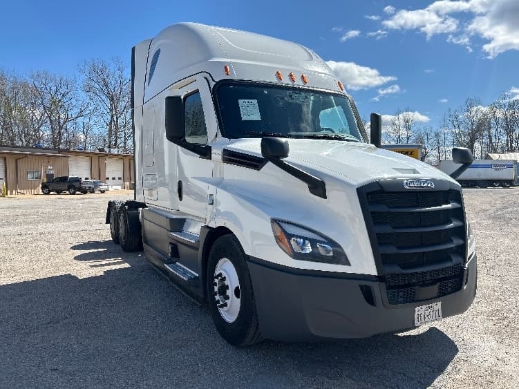 2023 Freightliner