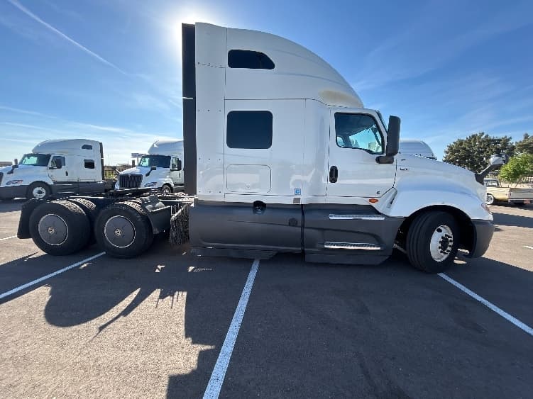 2023 International LT in Phoenix, AZ — photo 8