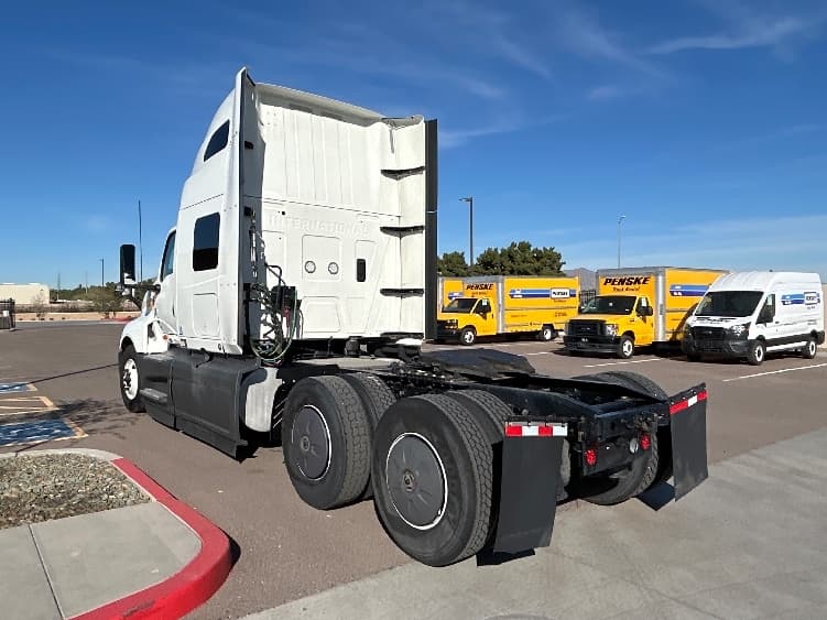 2023 International LT in Phoenix, AZ — photo 5