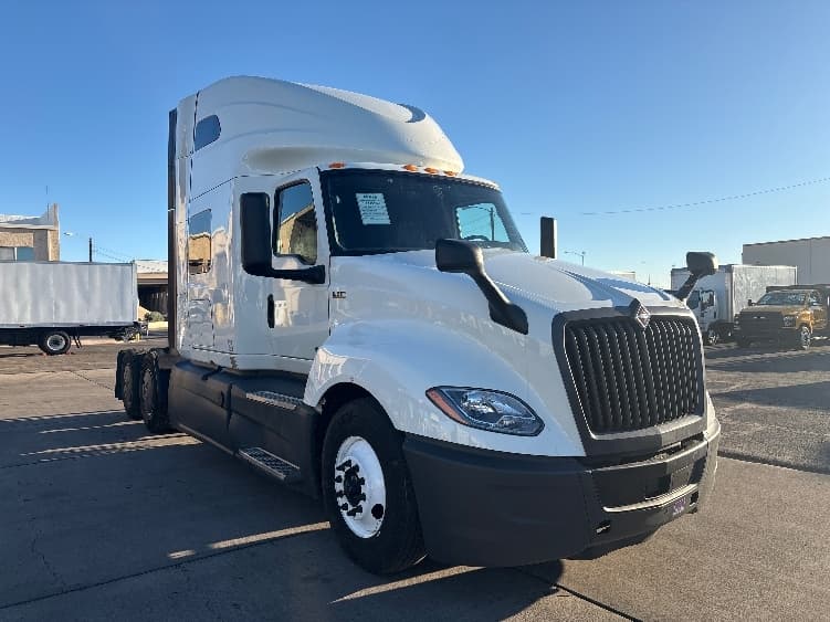 2023 International LT