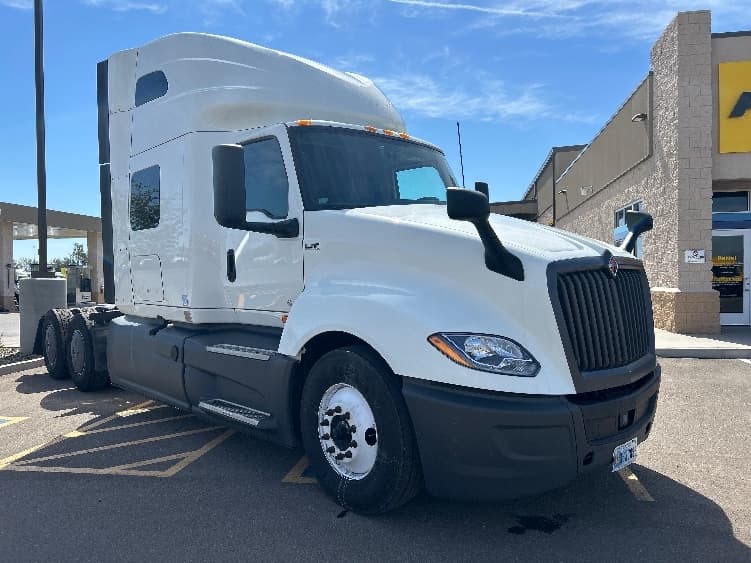 2023 International LT