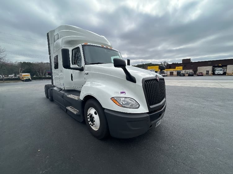 2023 International LT