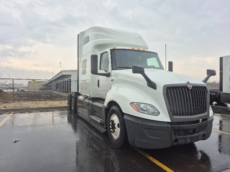 2023 International LT