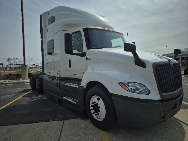 2023 International LT