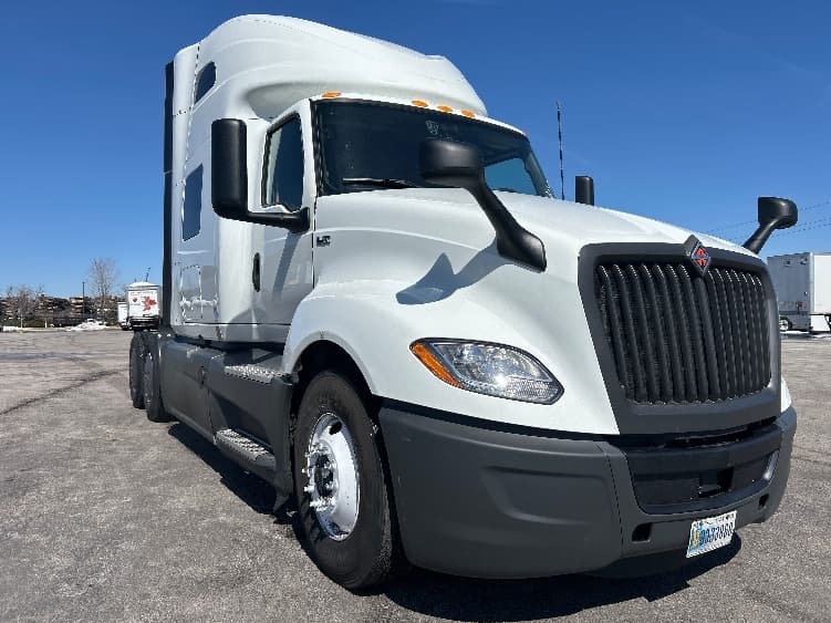 2023 International LT