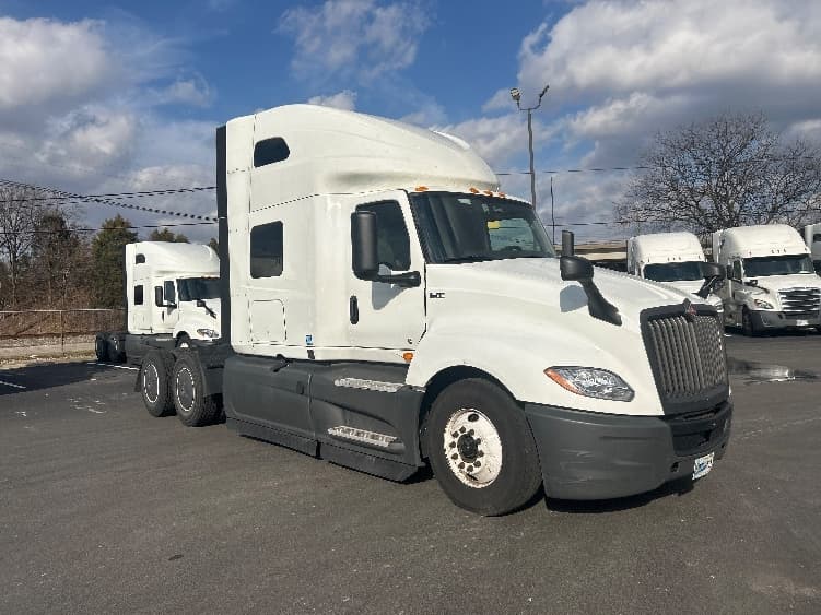 2023 International LT