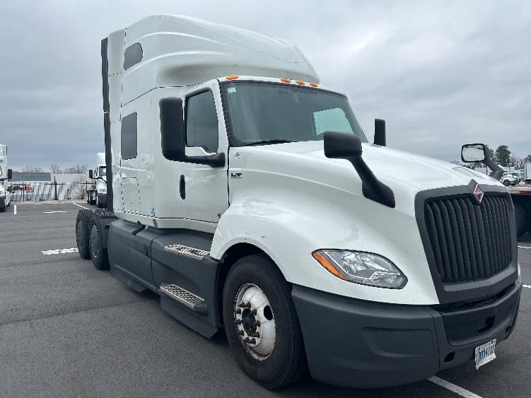 2023 International LT