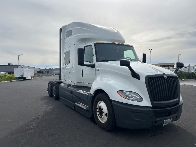 2023 International LT