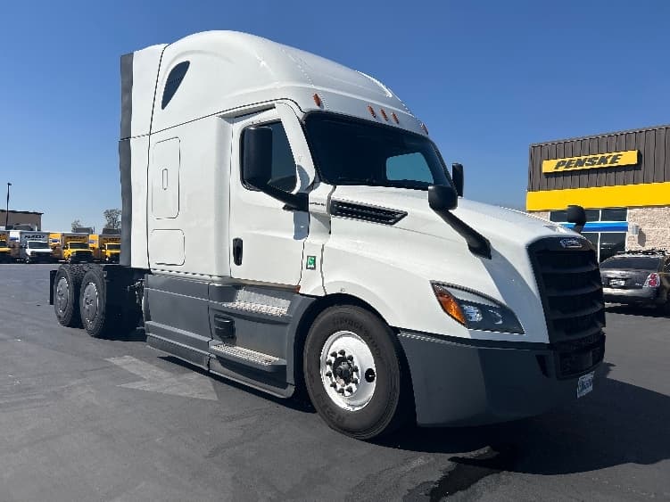 2023 Freightliner