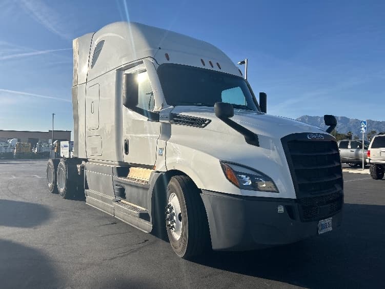 2023 Freightliner