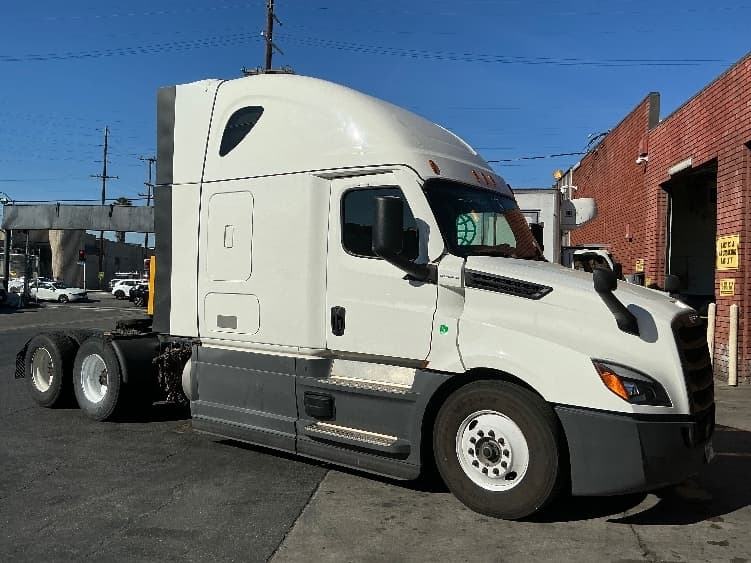2023 Freightliner