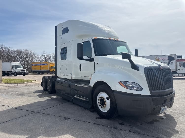 2023 International LT