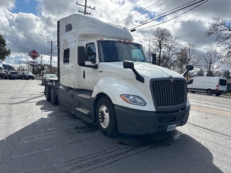 2023 International LT