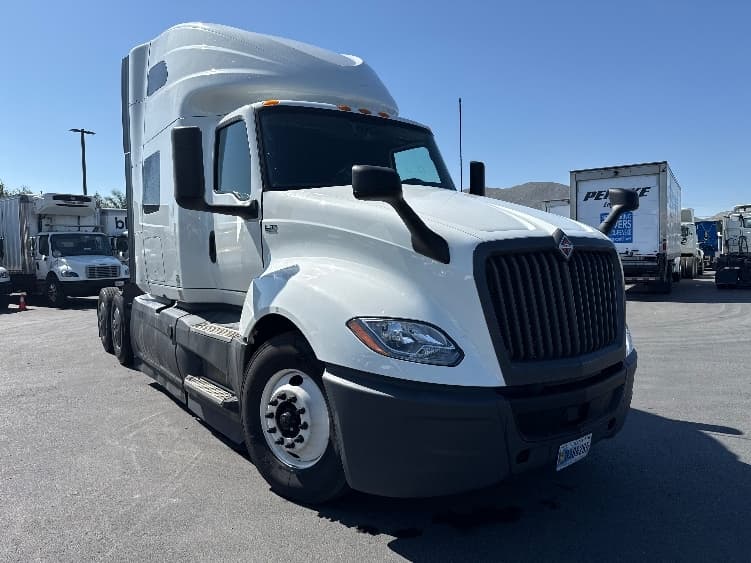 2023 International LT
