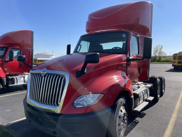 2020 International LT in Columbus, OH, OH — photo 2