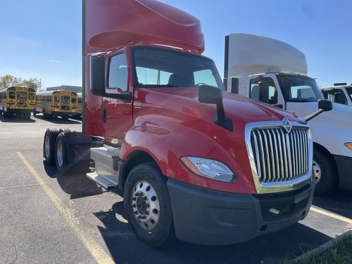 2020 International LT in Columbus, OH, OH — photo 3
