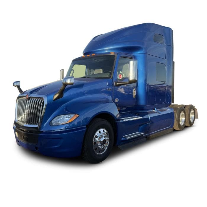 2022 International LT