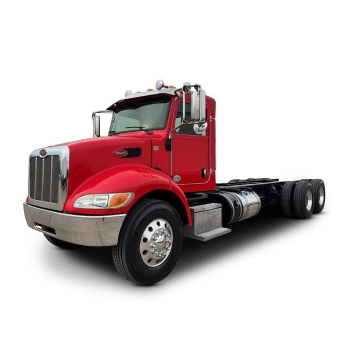 2020 Peterbilt 348