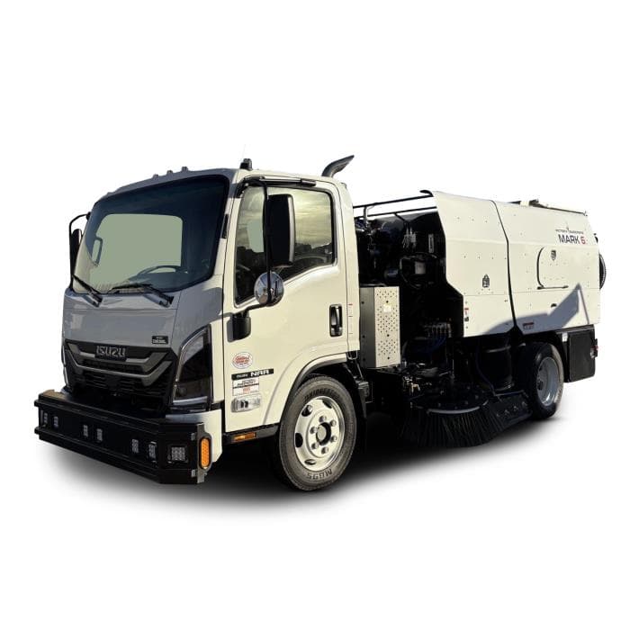 2025 Isuzu NRR
