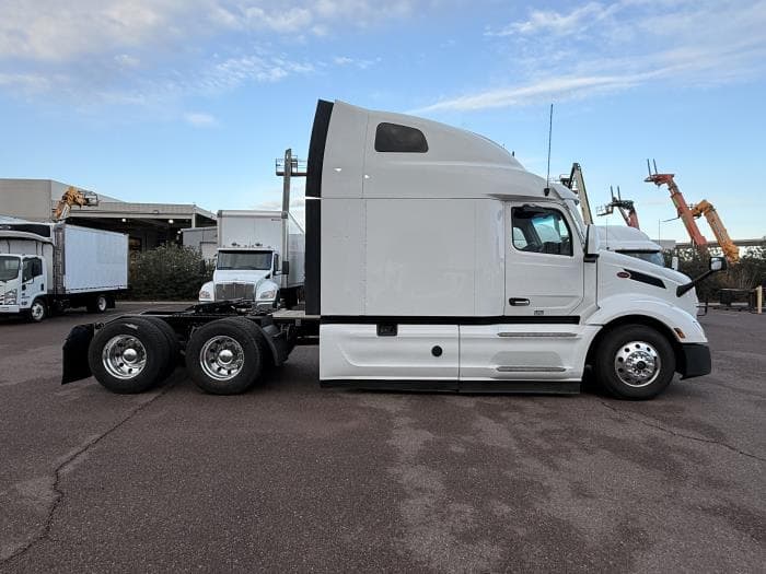 2024 Peterbilt 579 — photo 7