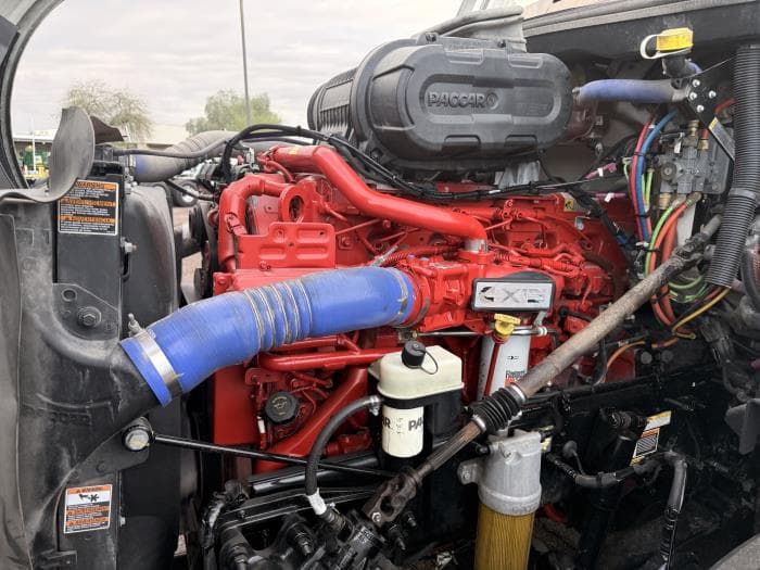 2024 Peterbilt 579 — photo 10