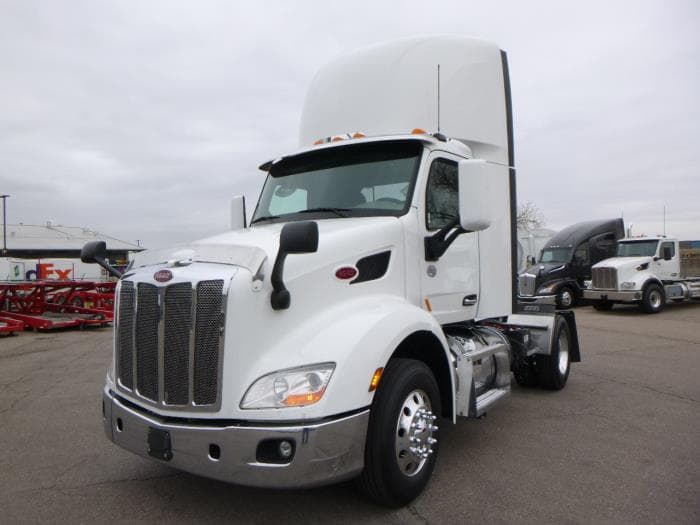 2020 Peterbilt 579