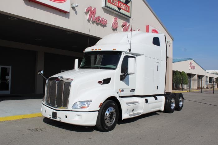 2022 Peterbilt 579