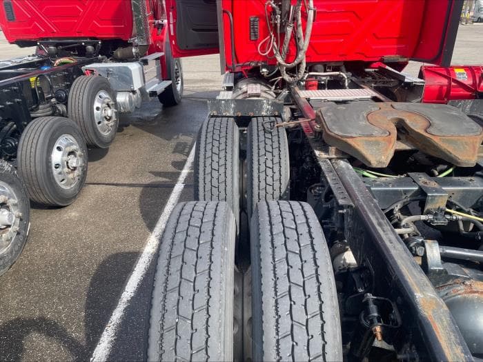 2020 International LT in Columbus, OH, OH — photo 10