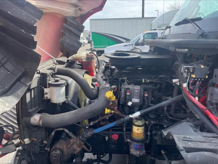 2020 International LT in Columbus, OH, OH — photo 13