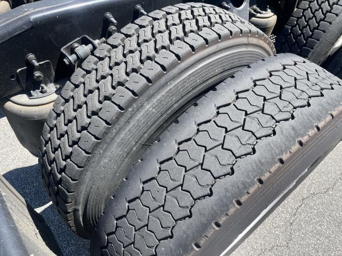 2020 International LT — photo 10