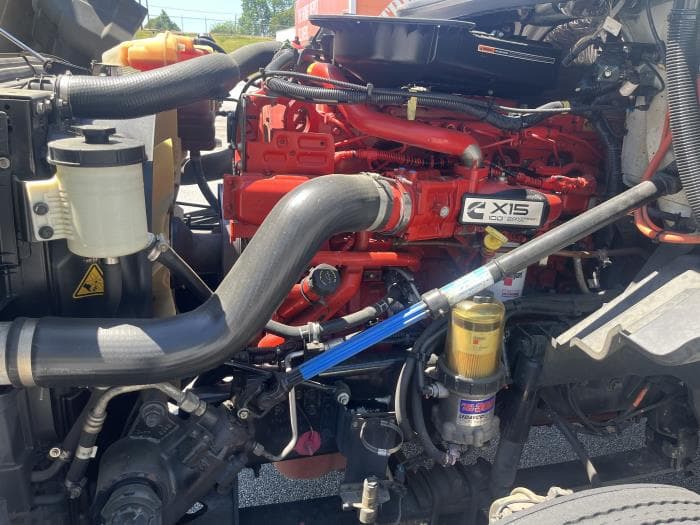 2020 International LT — photo 14