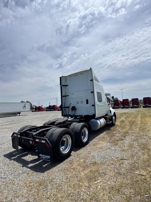 2021 International LT — photo 5