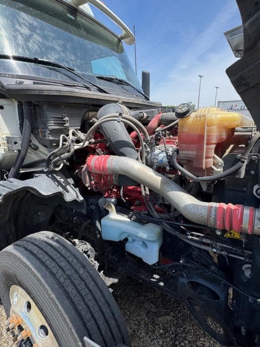 2021 International LT — photo 9