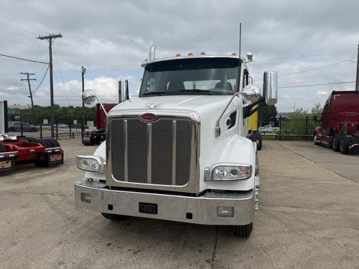 2020 Peterbilt 567 — photo 19