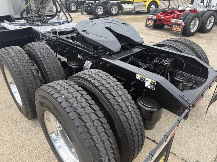 2020 Peterbilt 567 — photo 5