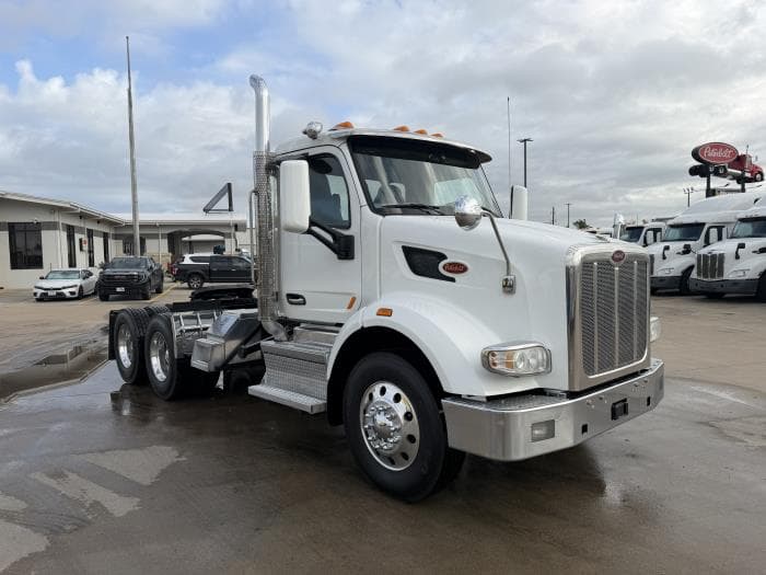 2020 Peterbilt 567 — photo 8