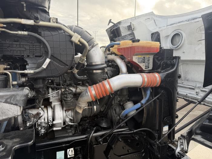 2020 Peterbilt 567 — photo 21