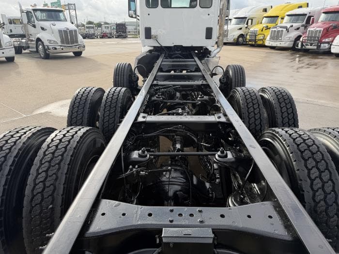 2019 Peterbilt 567 — photo 14