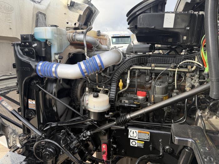 2019 Peterbilt 567 — photo 17
