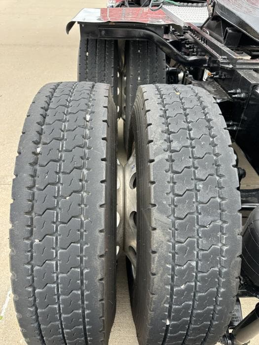 2025 Peterbilt 579 — photo 19