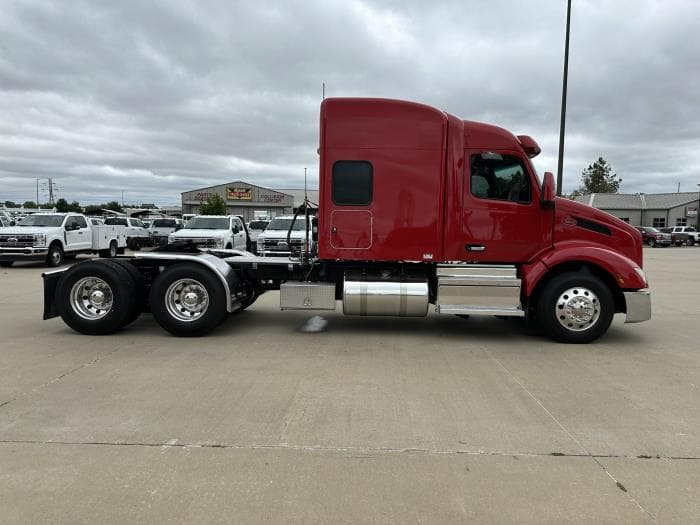 2025 Peterbilt 579 — photo 15