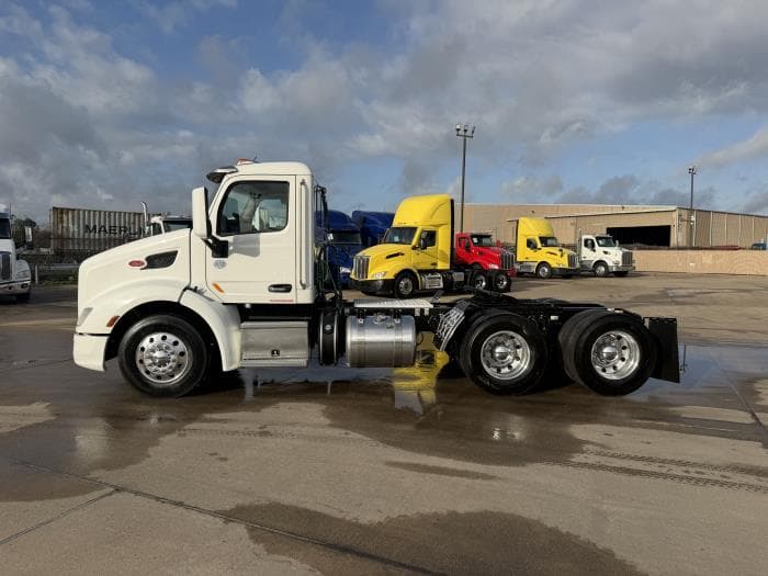 2019 Peterbilt 579 — photo 3